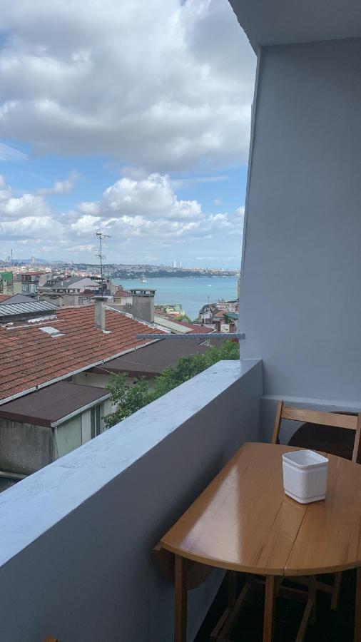 Butiq Flat With Bosphorus View Lägenhet Istanbul Exteriör bild