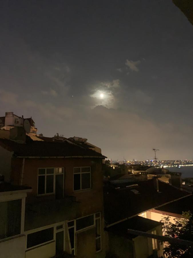 Butiq Flat With Bosphorus View Lägenhet Istanbul Exteriör bild